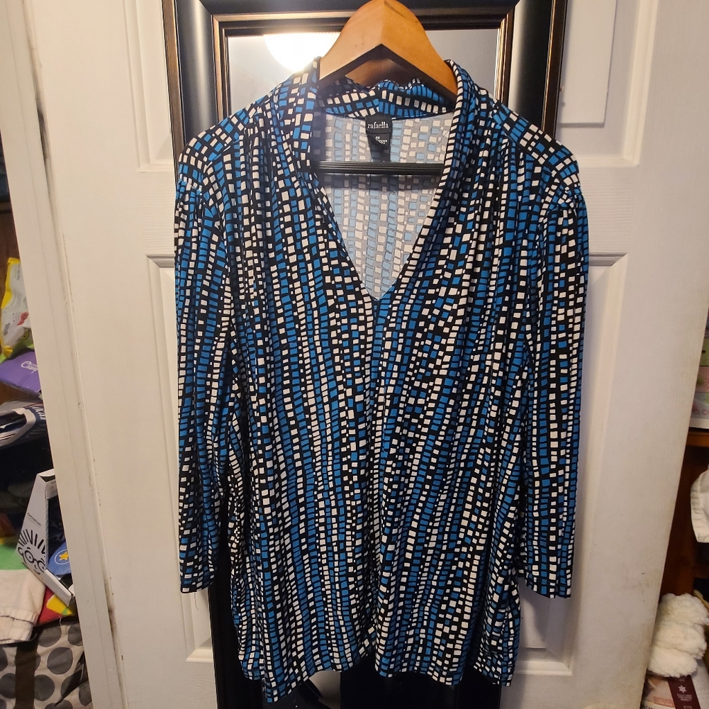 Raffaella silky top